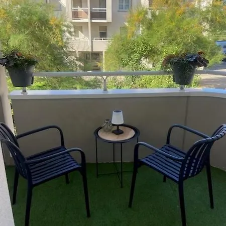 Premium Cosy, équipé, Calme, Balcon Appartement